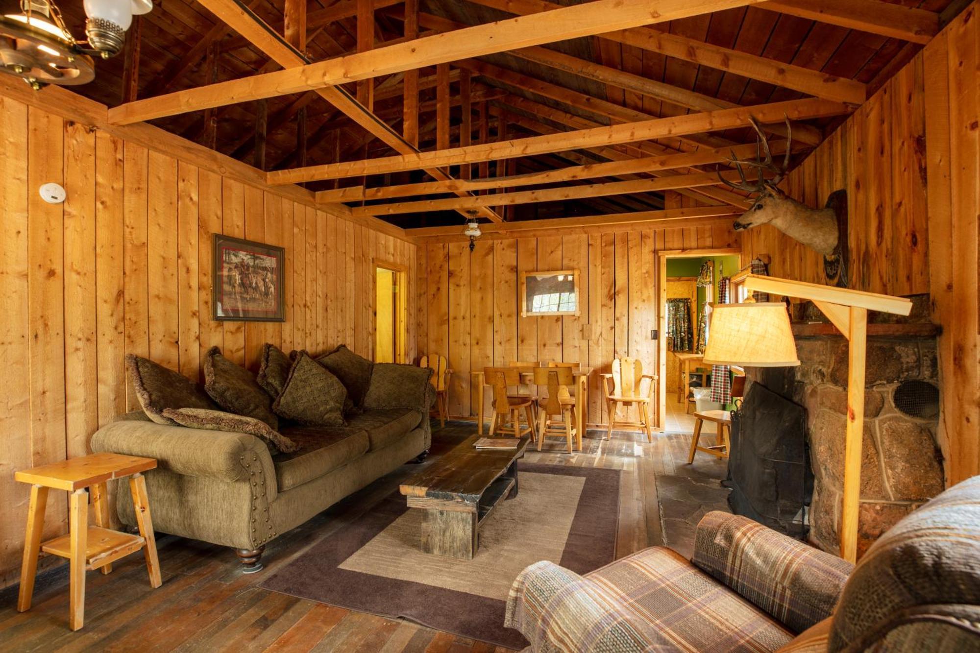 The Meeker Park Lodge