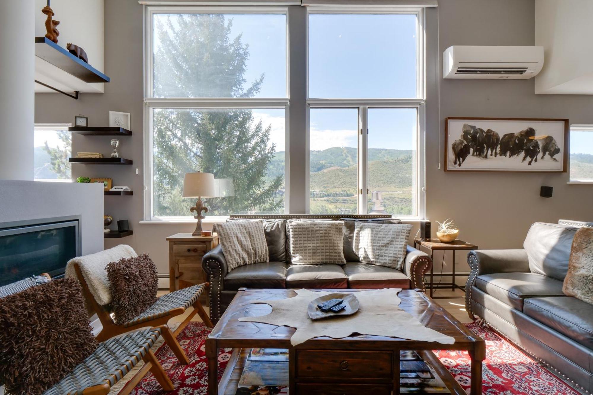 Tranquil Vacation Unit With Luscious Views Apartment *