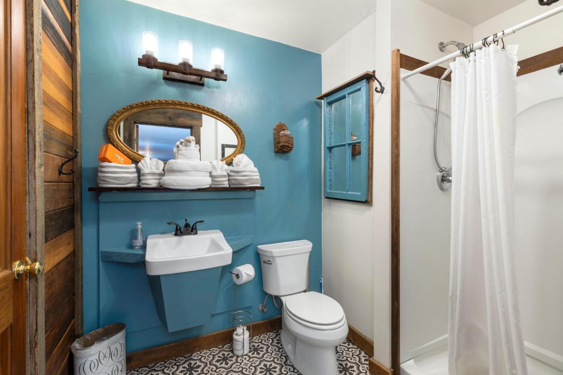 Apartment Main Street Creede