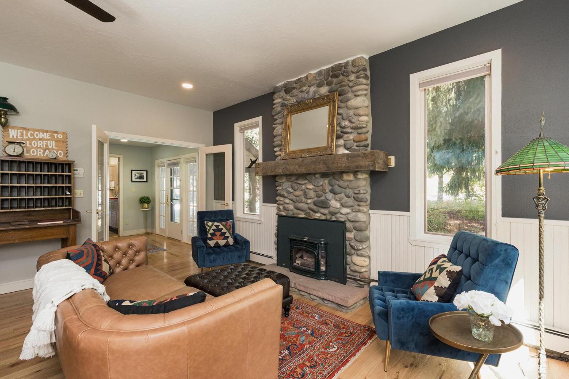 3076 W Highway 160 - Main House Holiday home *
