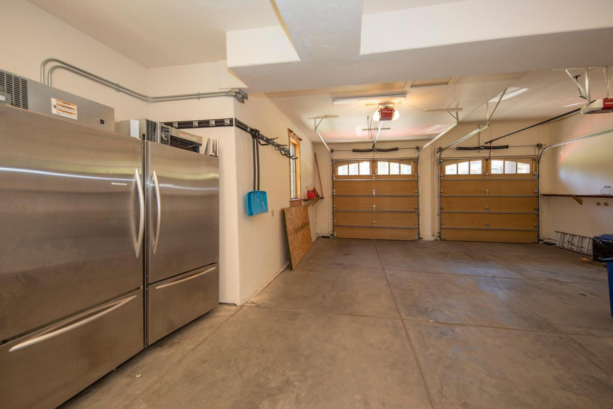 Expansive Elegance At Base Of Peak 8, 6 En-suites, 9 Fireplaces, Game Tables, Hot Tub! * Breckenridge