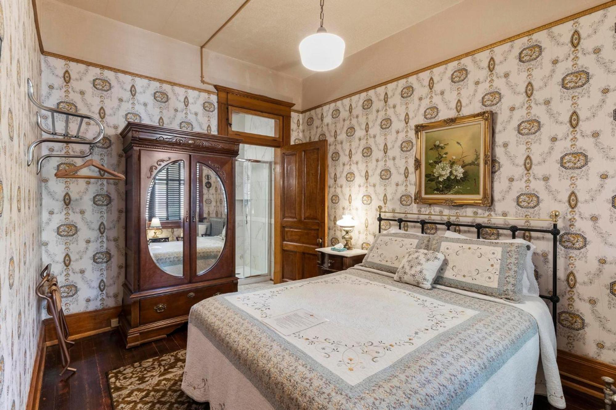 Hospitality House & Travel Park 3*