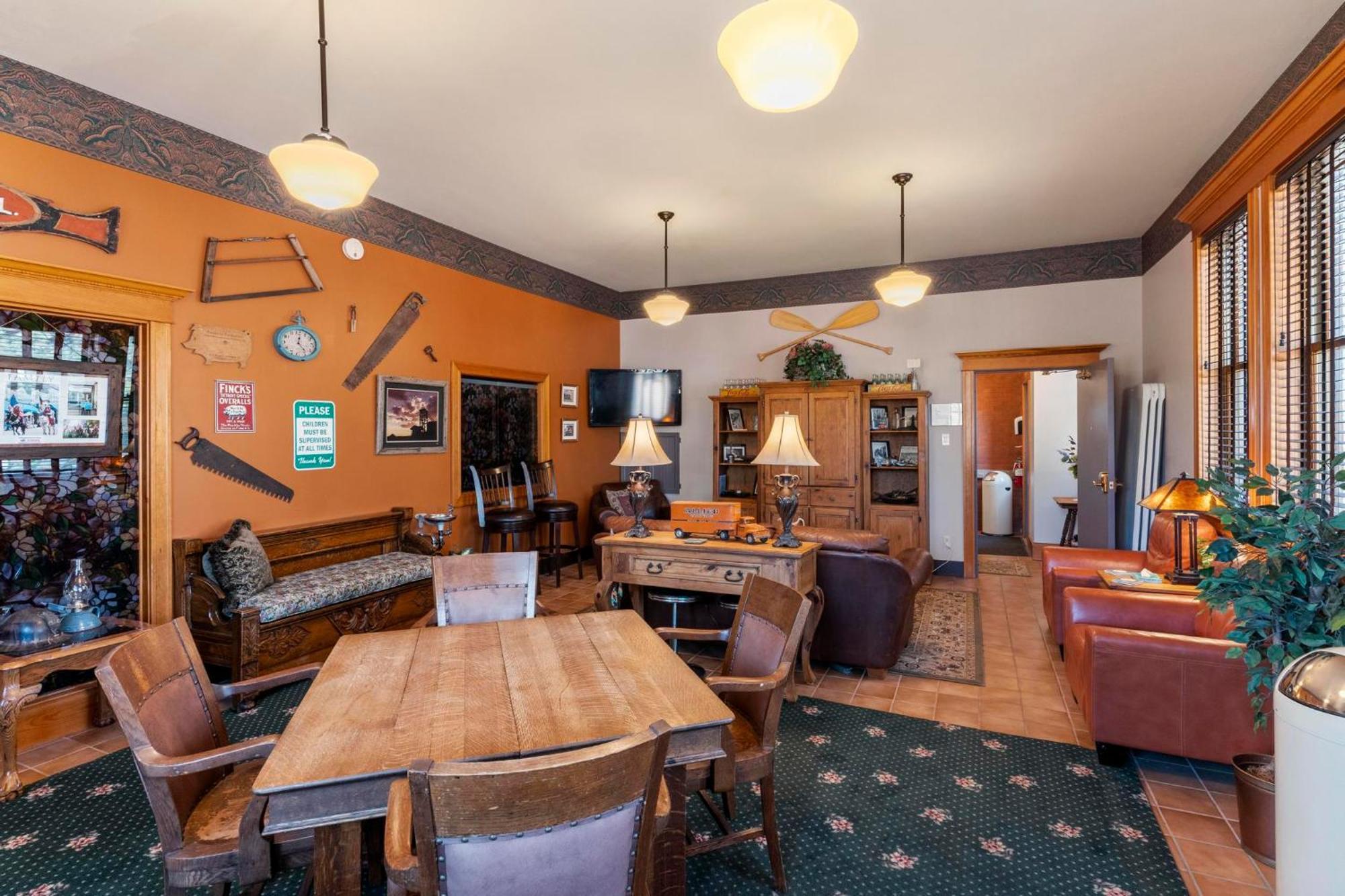 Hospitality House & Travel Park Cripple Creek