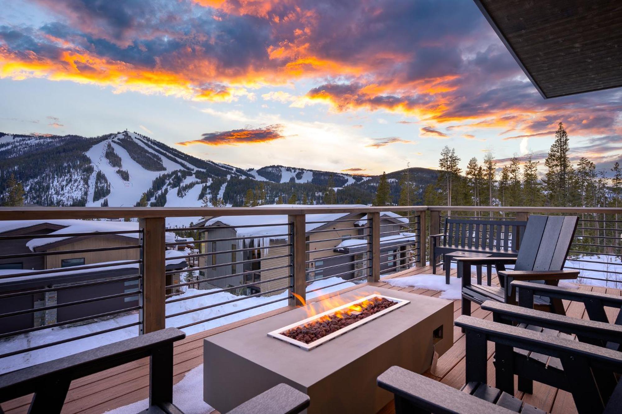 Holiday home New Luxury 402 Next To / Hot Tub & Views / Price - $500 Free Activities Daily