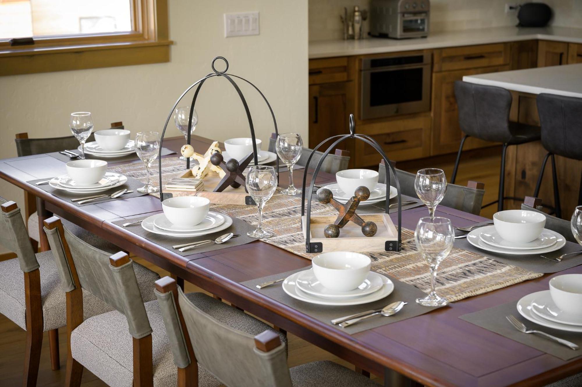 New Luxury 402 Next To / Hot Tub & Views / Price - $500 Free Activities Daily Holiday home