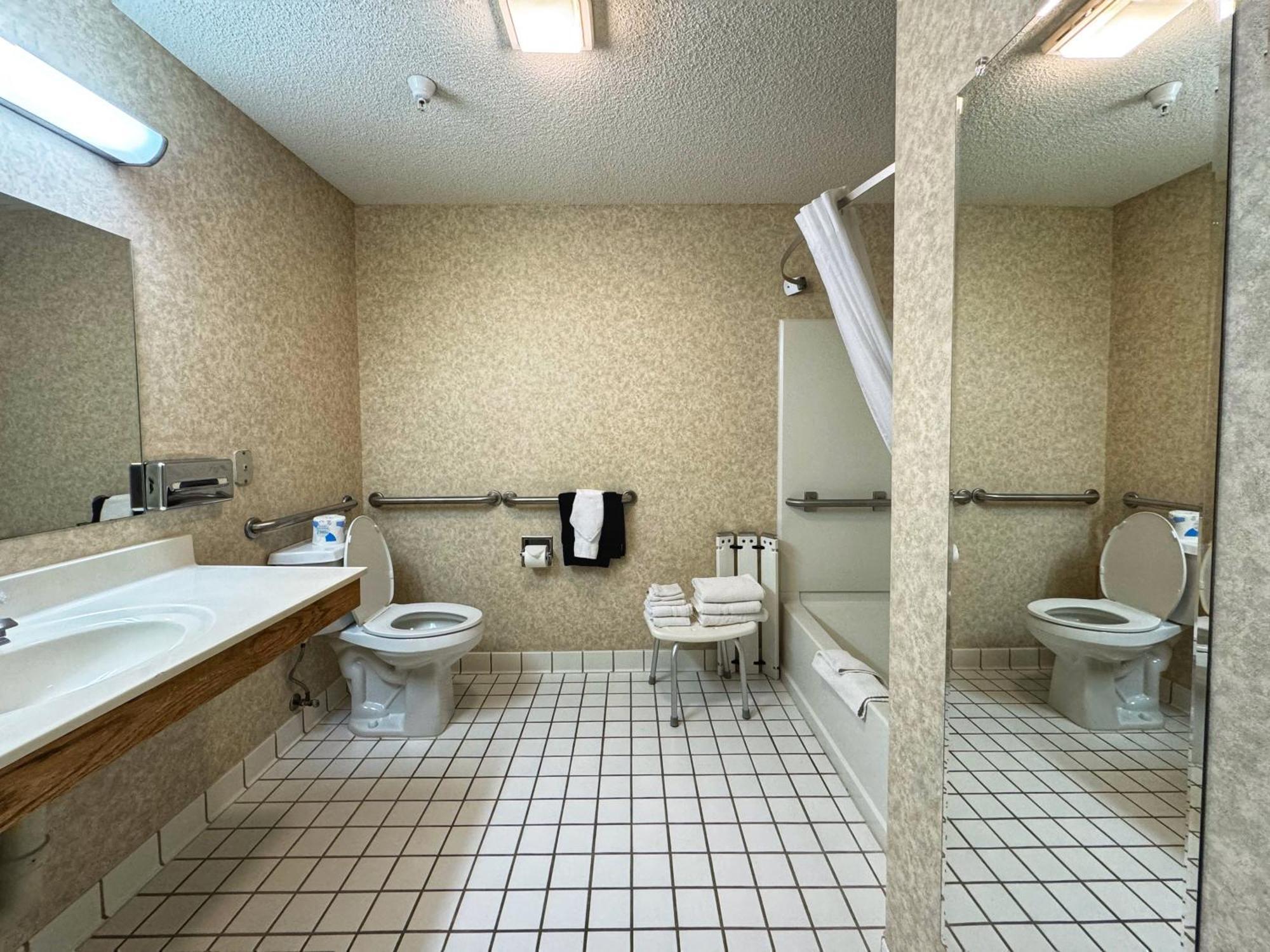 Hotel Wise 2*