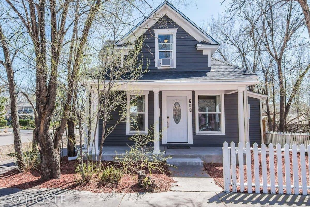 3br Charming Modern Victorian Downtown