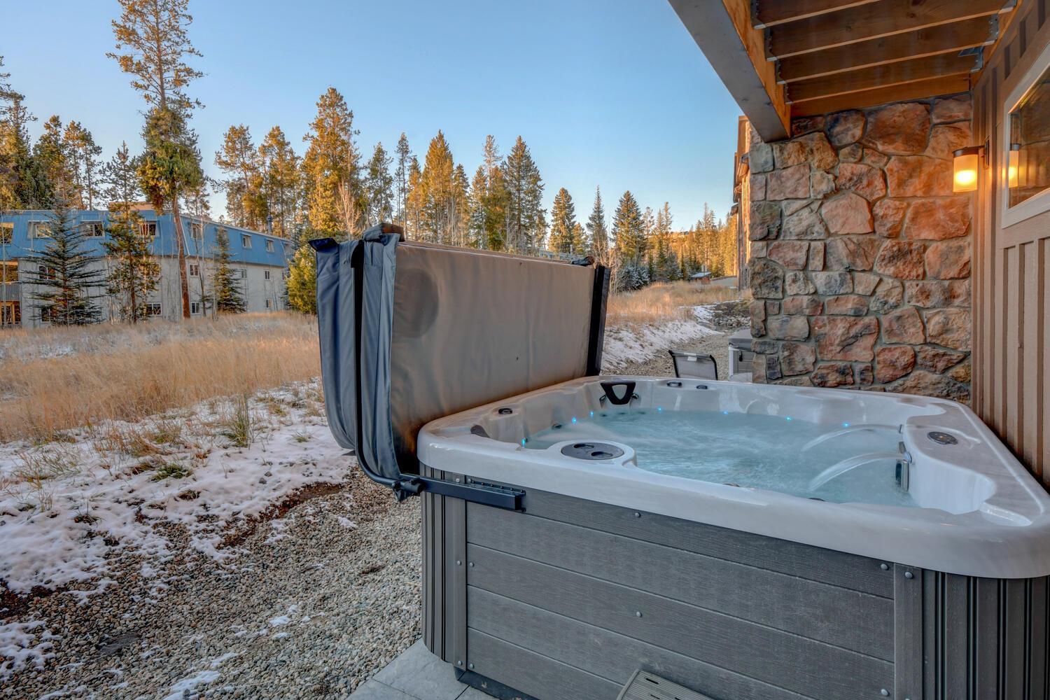 Luxury 105: Hot Tub Retreat With Scenic Views Casa de férias Fraser