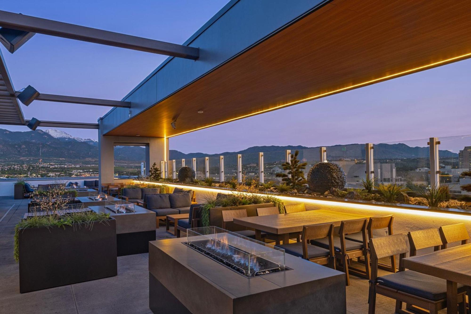 Springhill By Marriott Downtown