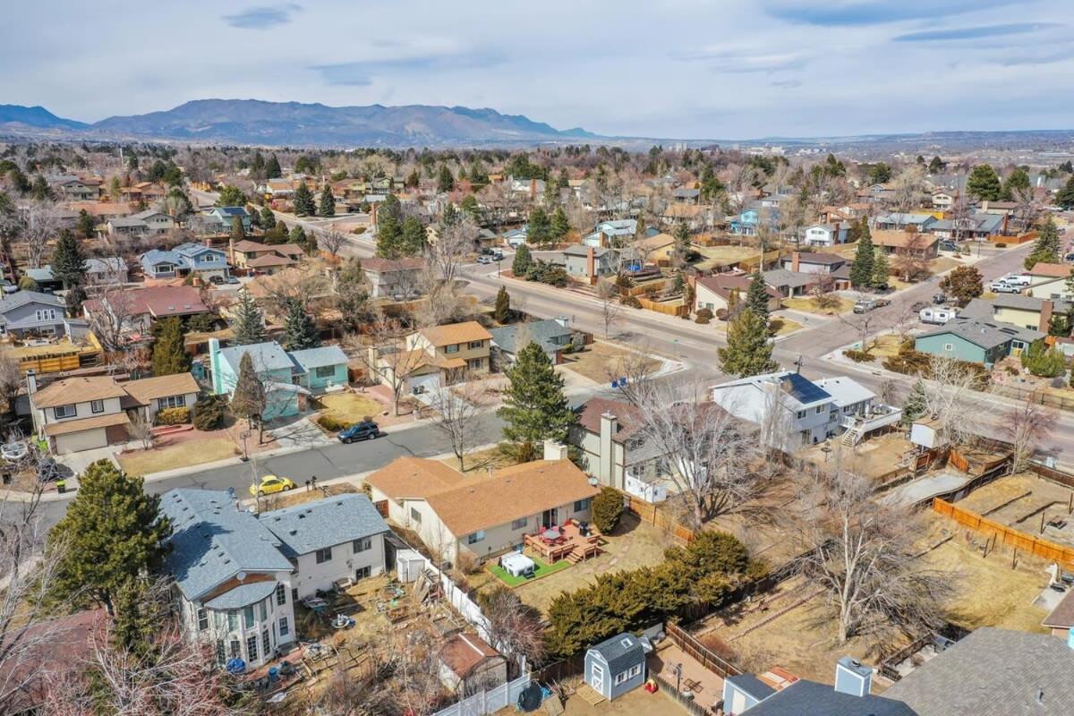 3bd Cheyenne Mountain W Hot Tub & Grill Casa de férias *