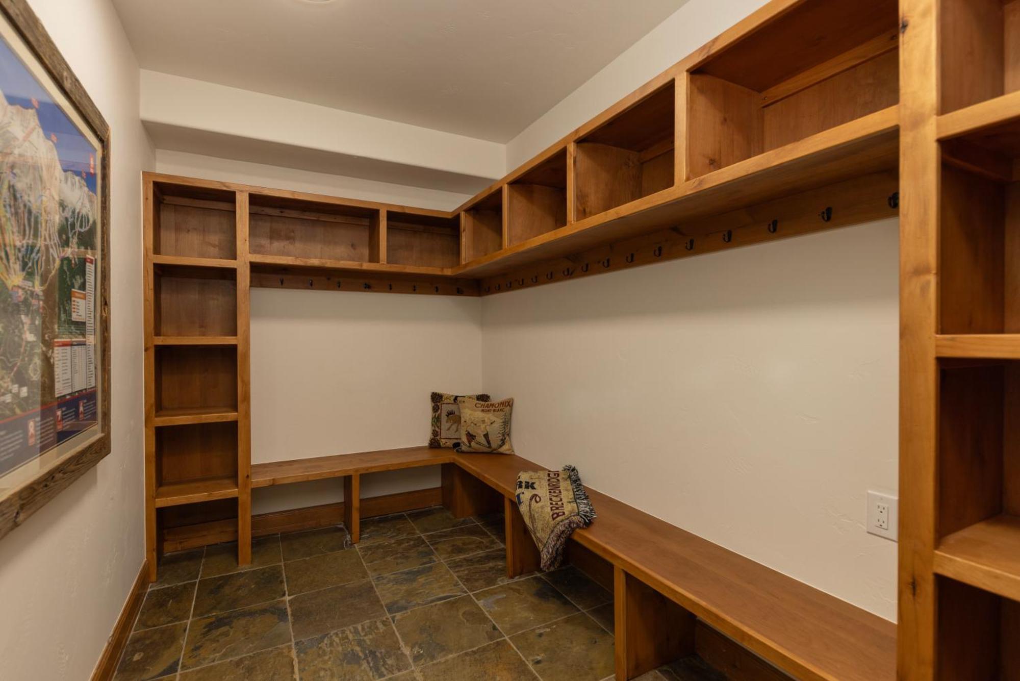 Holiday home Warm And Luxurious, Spectacular Views, En-suites, Hot Tub, Shuffle Board, Arcade Machine!! Breckenridge