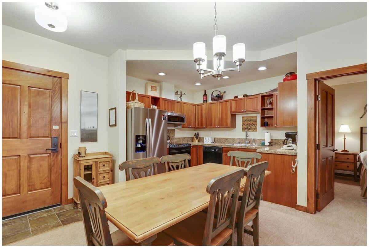 2br Main St Station In Out Amenities Holiday home *