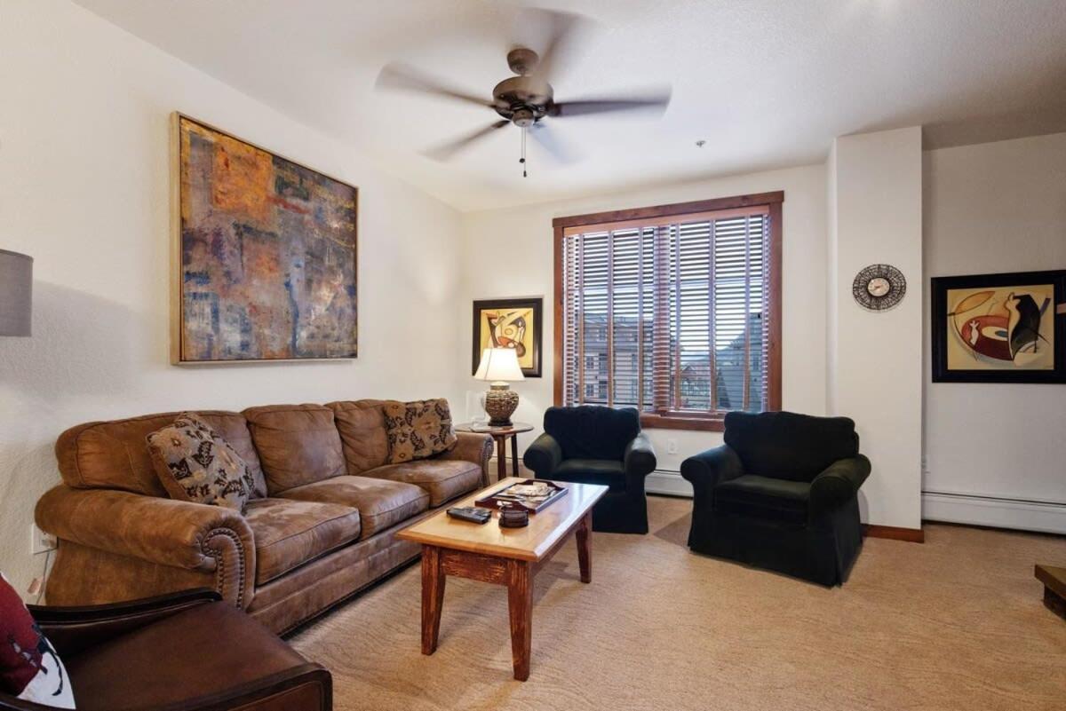 2br Main St Station In Out Amenities
