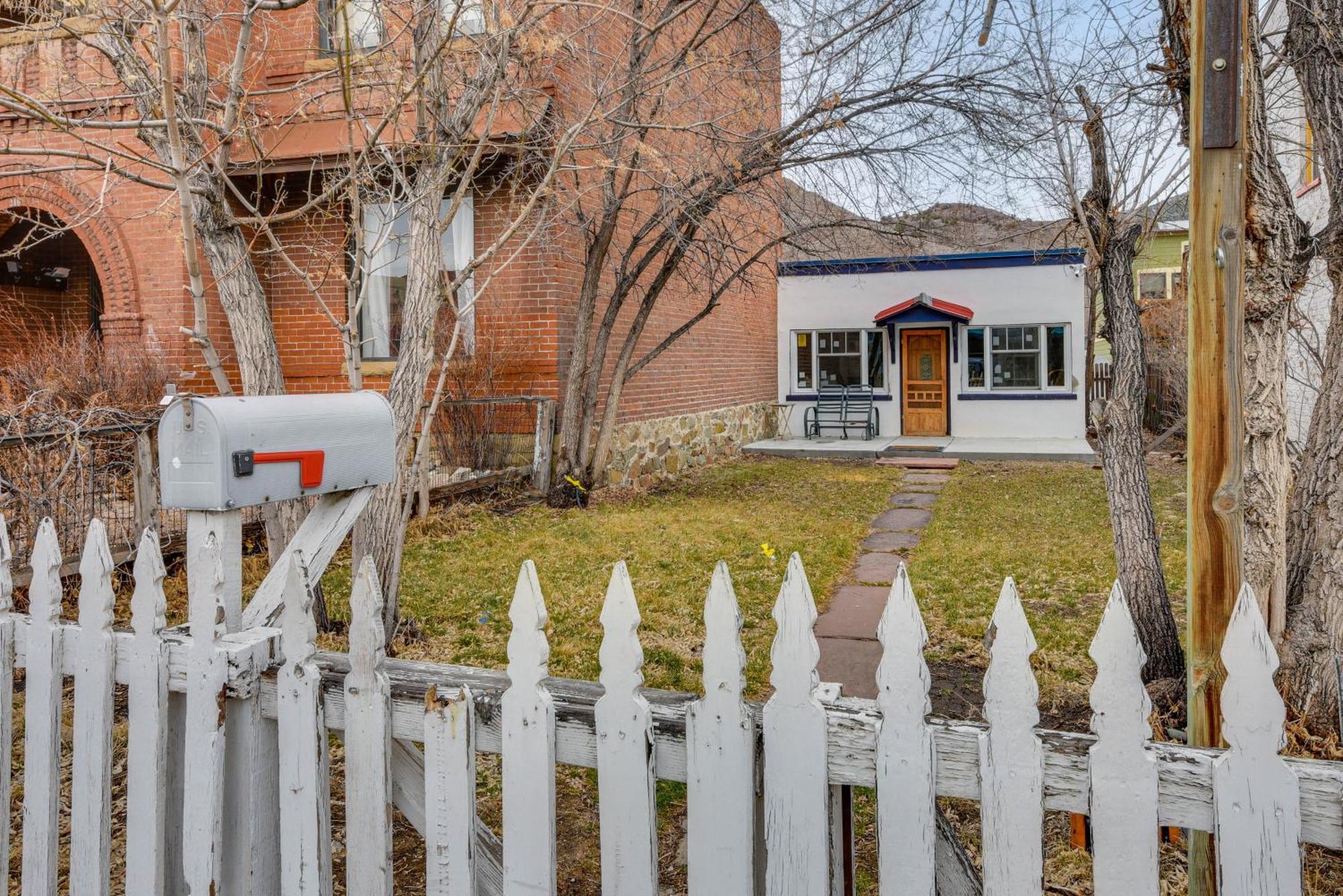 Holiday home Downtown With Fireplace And Yard!