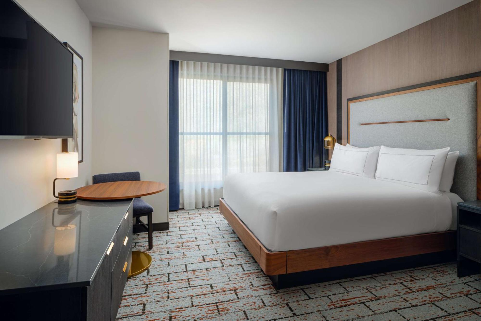 Hotel The Hoffmann Aspen Tapestry Collection Hilton