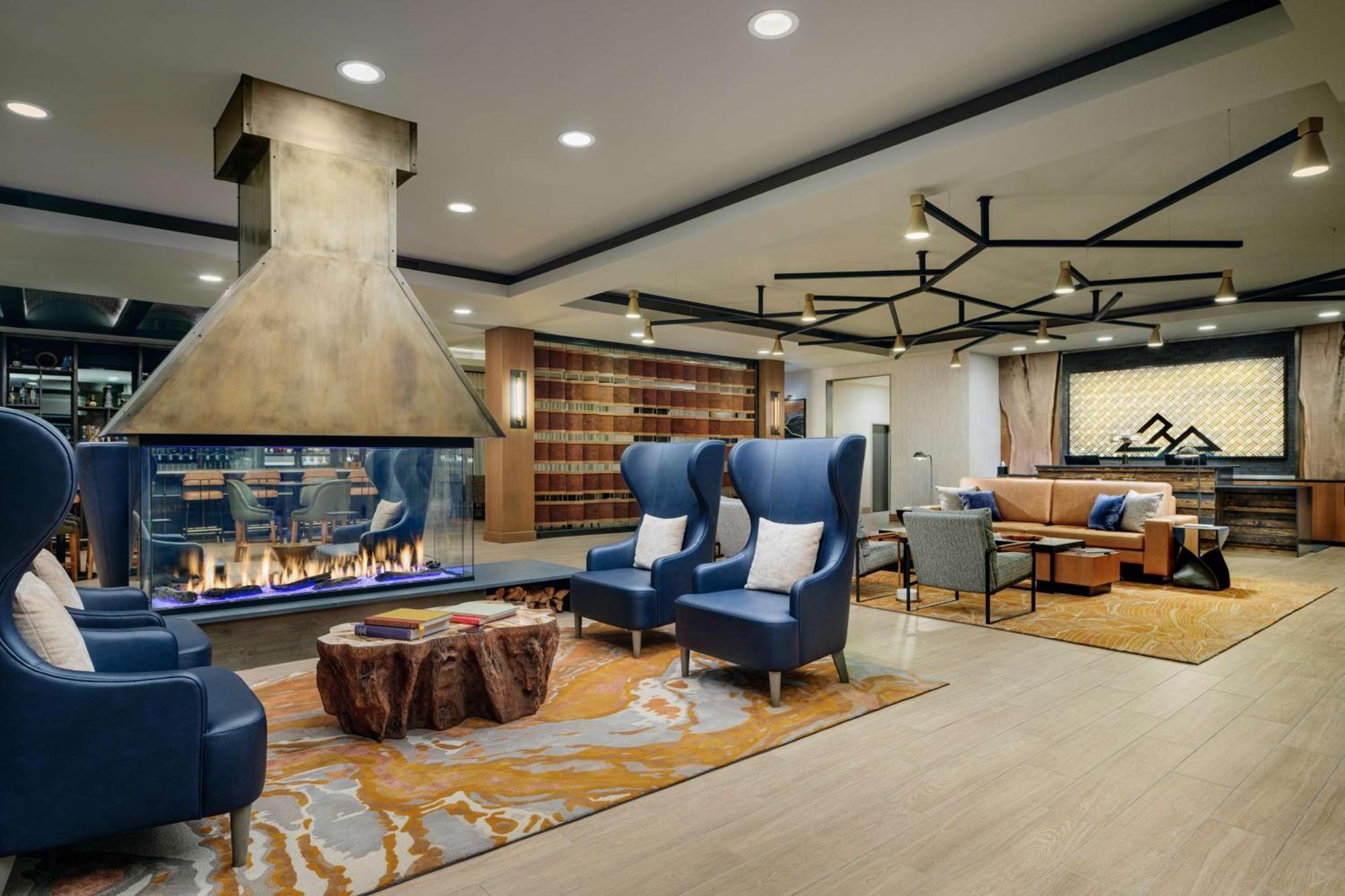 Hotel The Hoffmann Aspen Tapestry Collection Hilton 3*