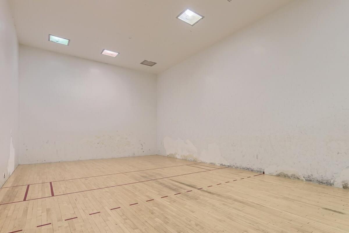Larimer Luxury Notch Amenities Walk To Holiday home *