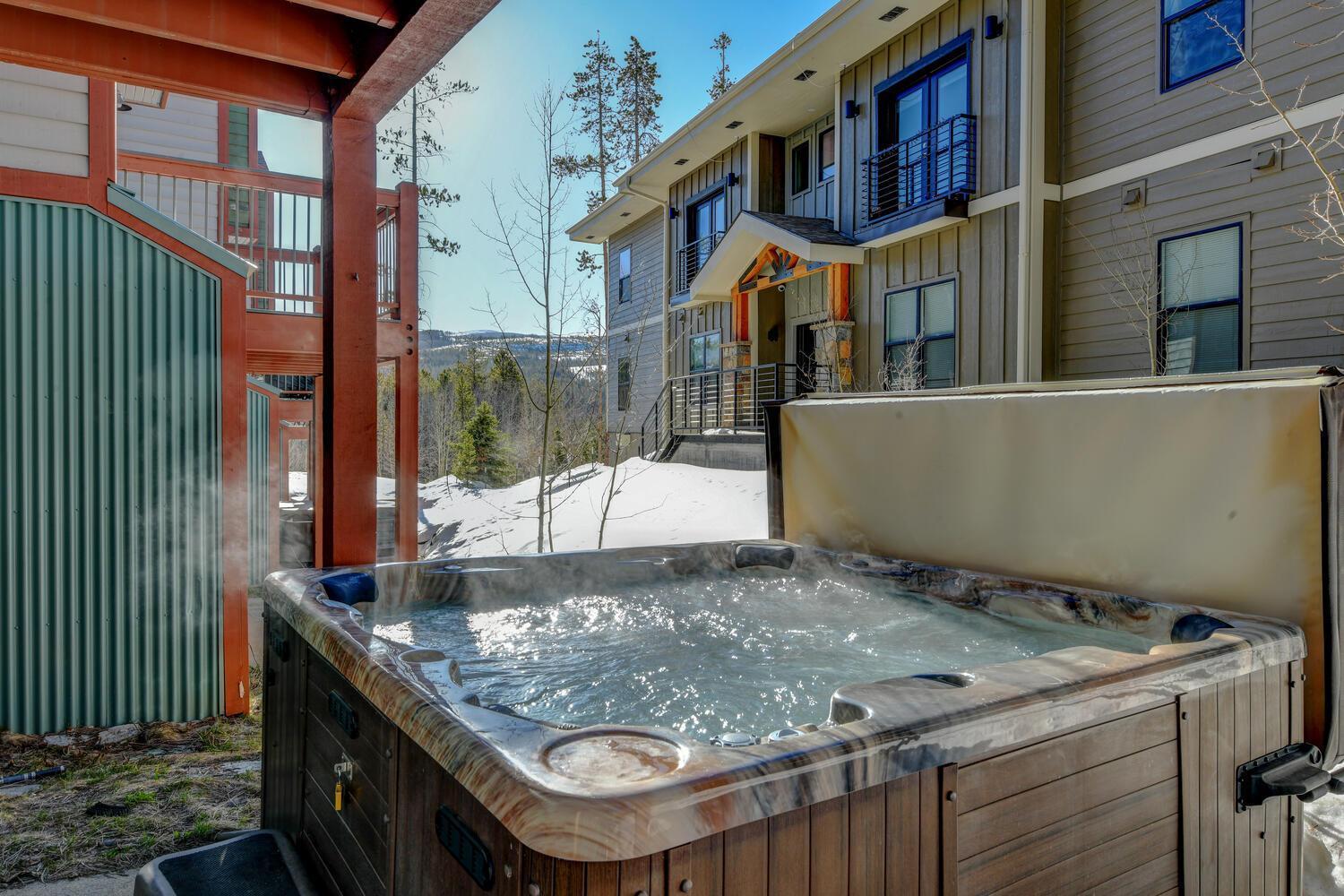 Holiday home Luxury 100 - Hot Tub - Great Views - Price - $500 Of Free Activities Daily