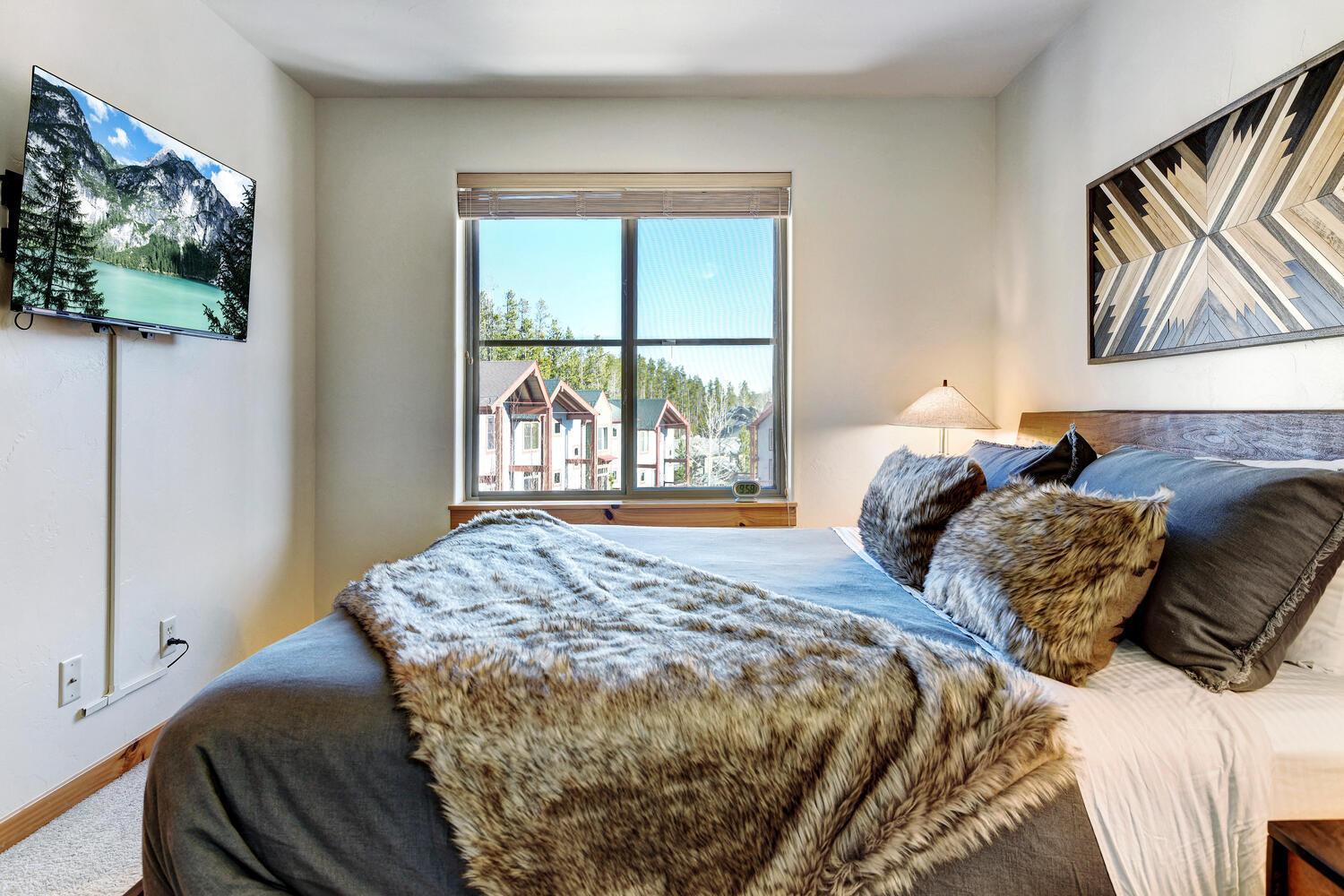 Luxury 100 - Hot Tub - Great Views - Price - $500 Of Free Activities Daily