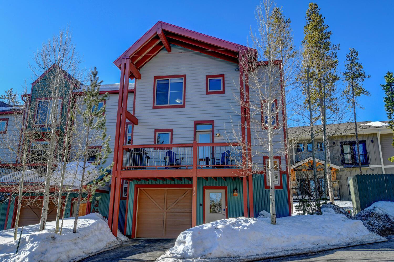 Holiday home Luxury 100 - Hot Tub - Great Views - Price - $500 Of Free Activities Daily