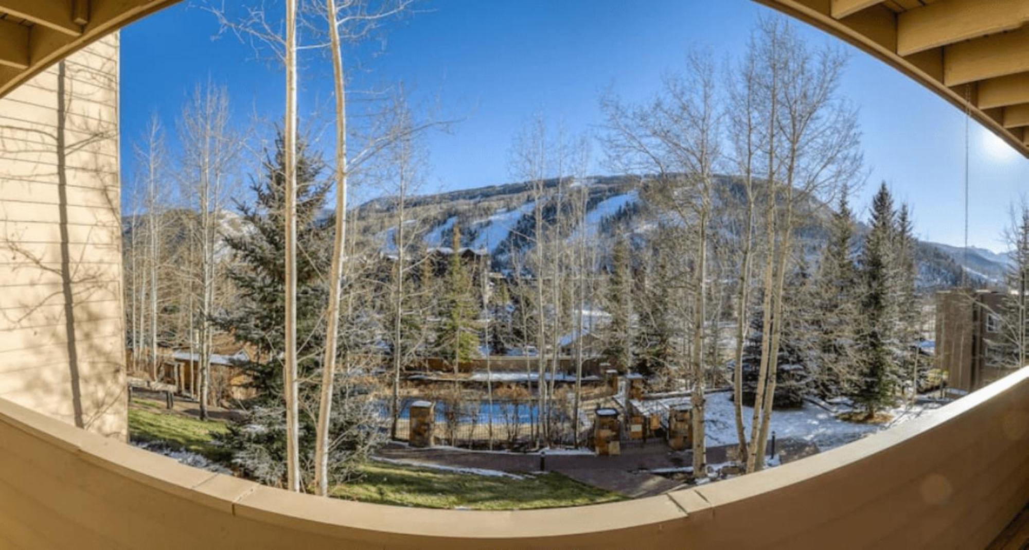 Apartment 635 N Frontage - Sun 23c