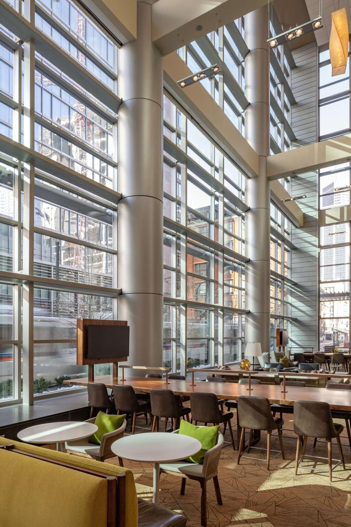 Hyatt Regency At Colorado Convention Center Hotel DEN