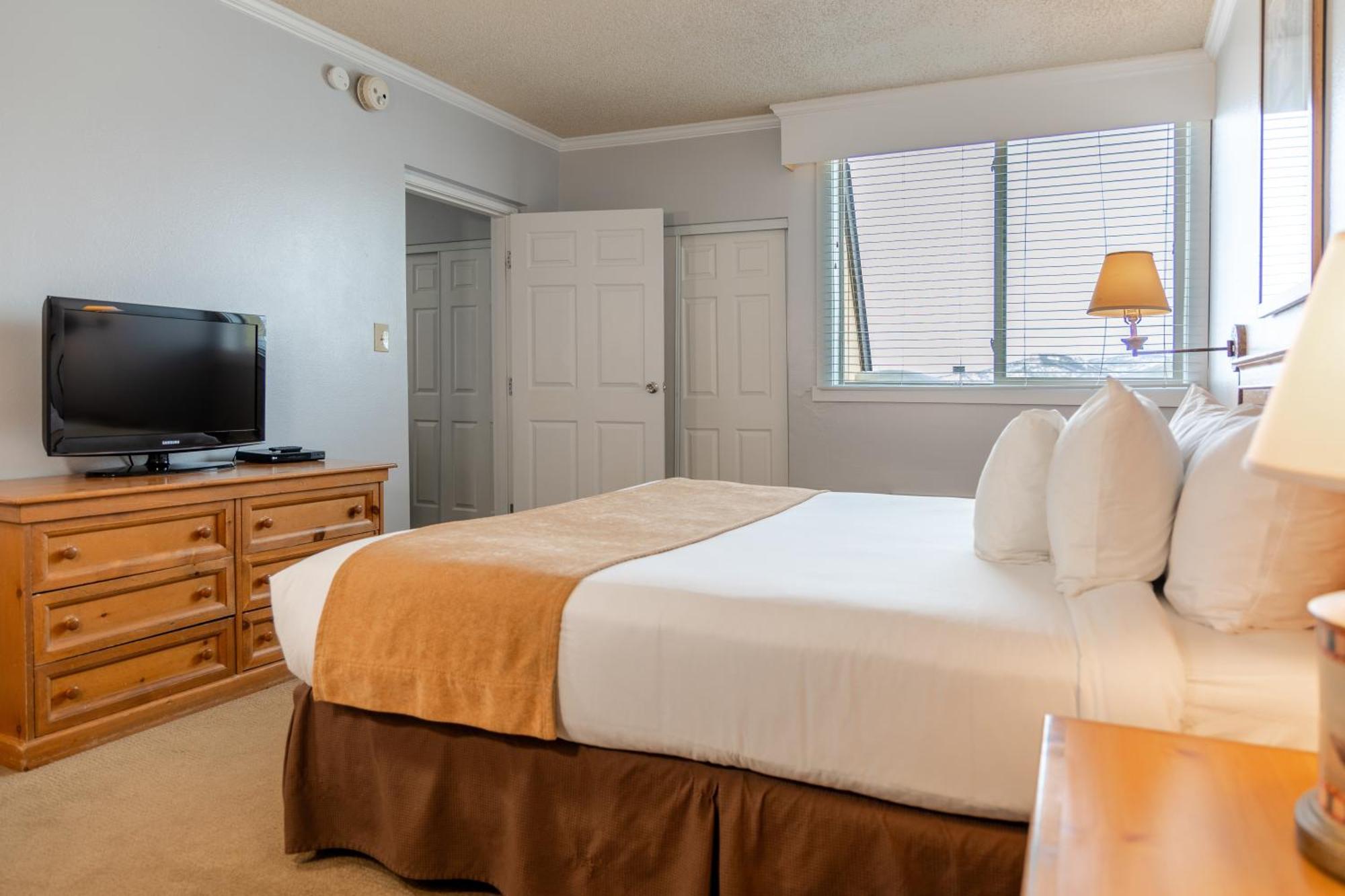 Legacy Vacation Hilltop 3*
