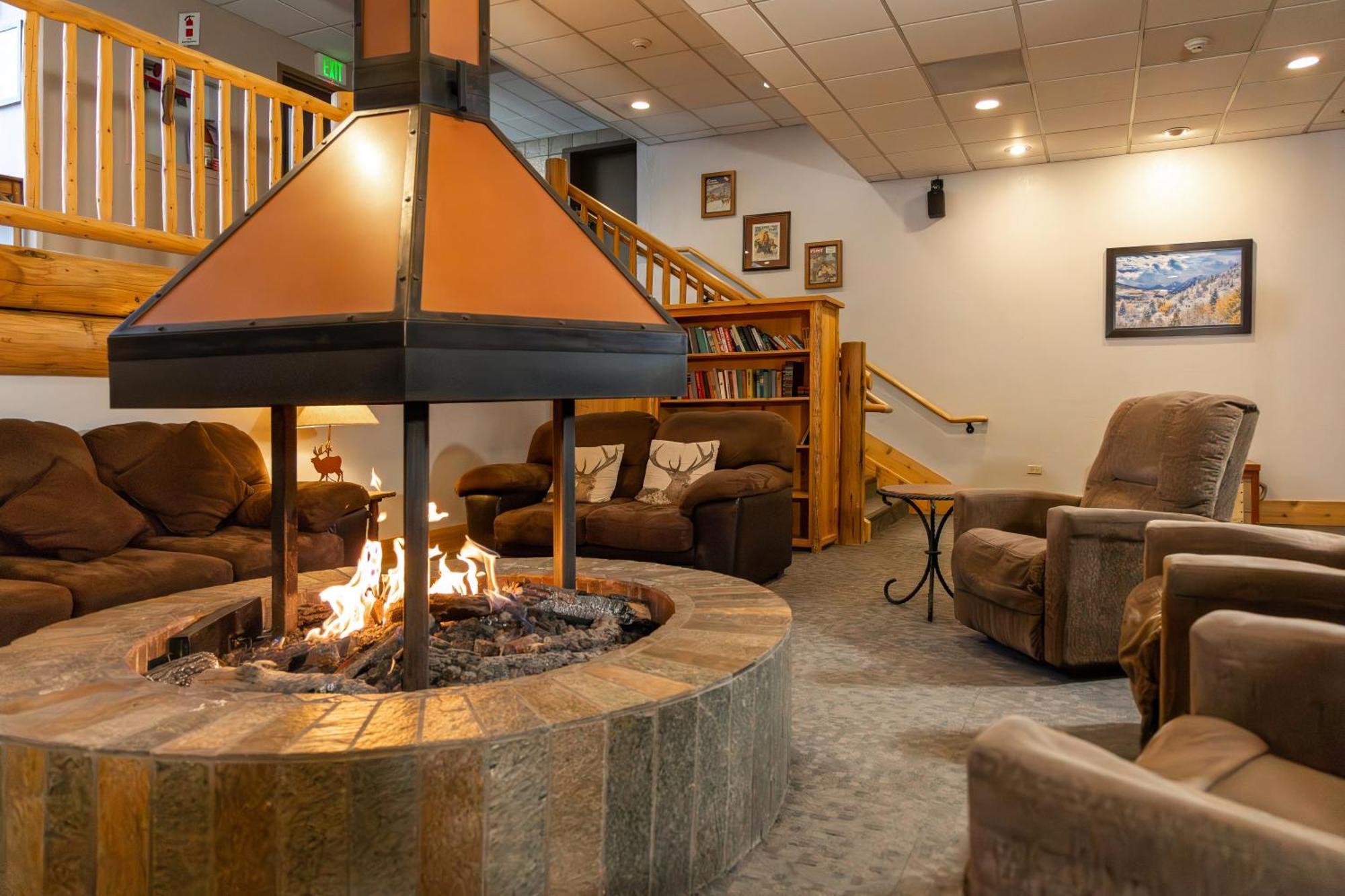 Legacy Vacation Hilltop 3* Steamboat Springs