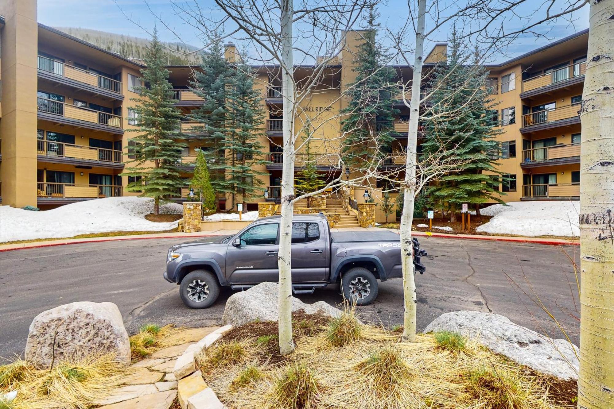 Fallridge Apartment