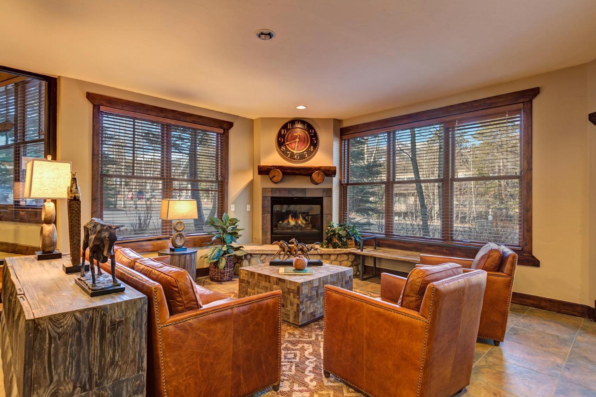 Corral 304e By Great Western * Breckenridge