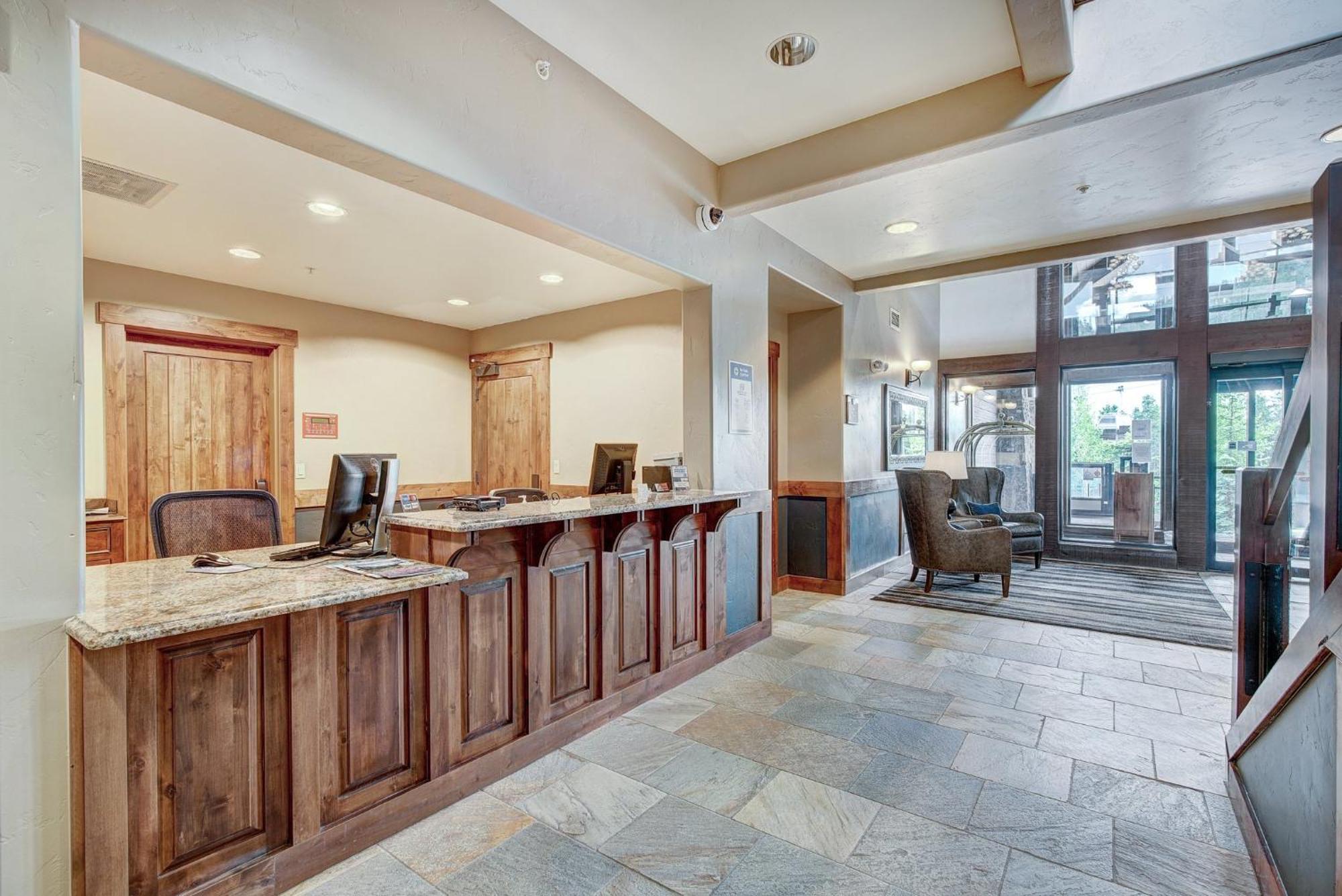 Lodge Crystal Peak By Vail