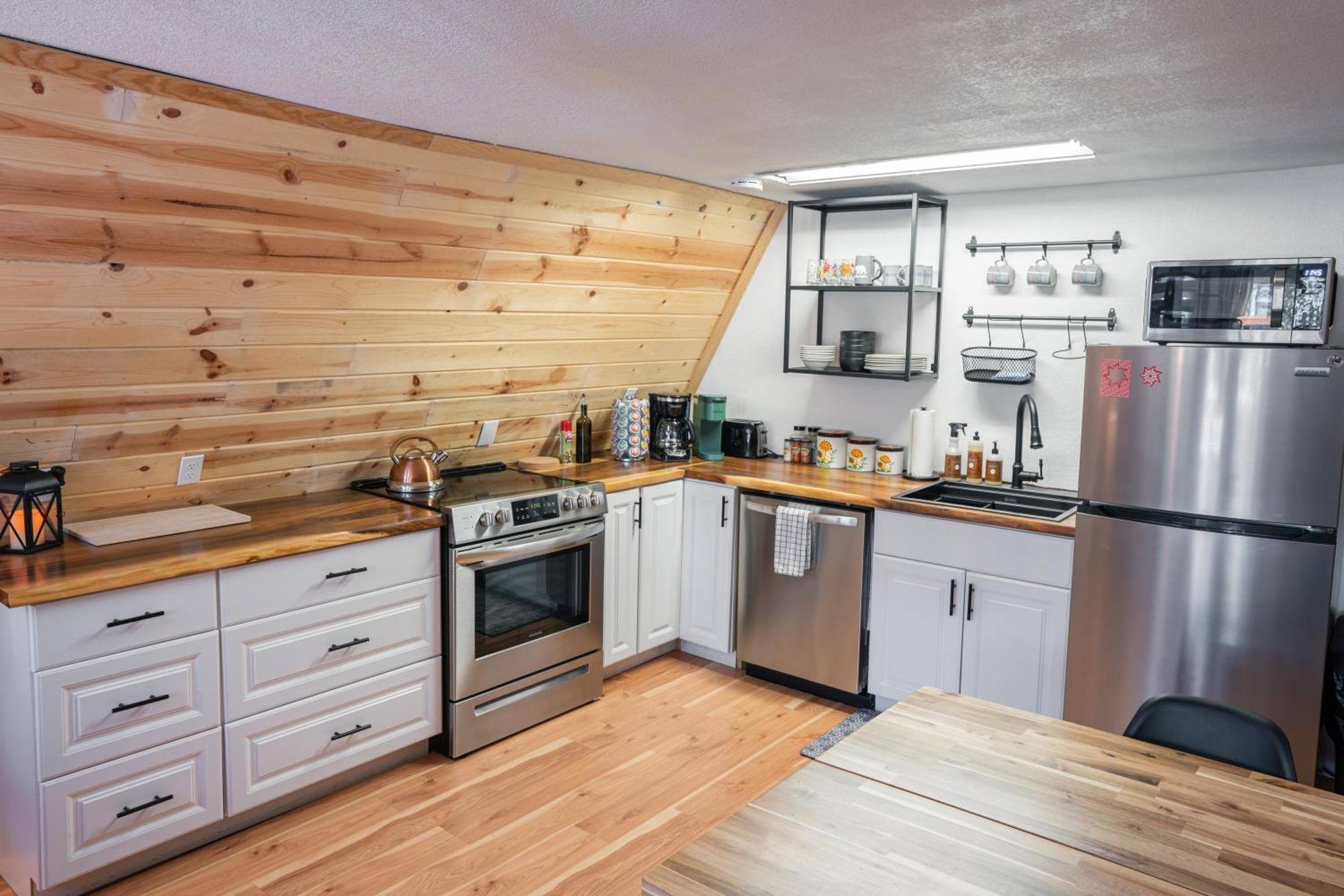 A-frame - Mountain Views, Deck, Pet Friendly * Idaho Springs