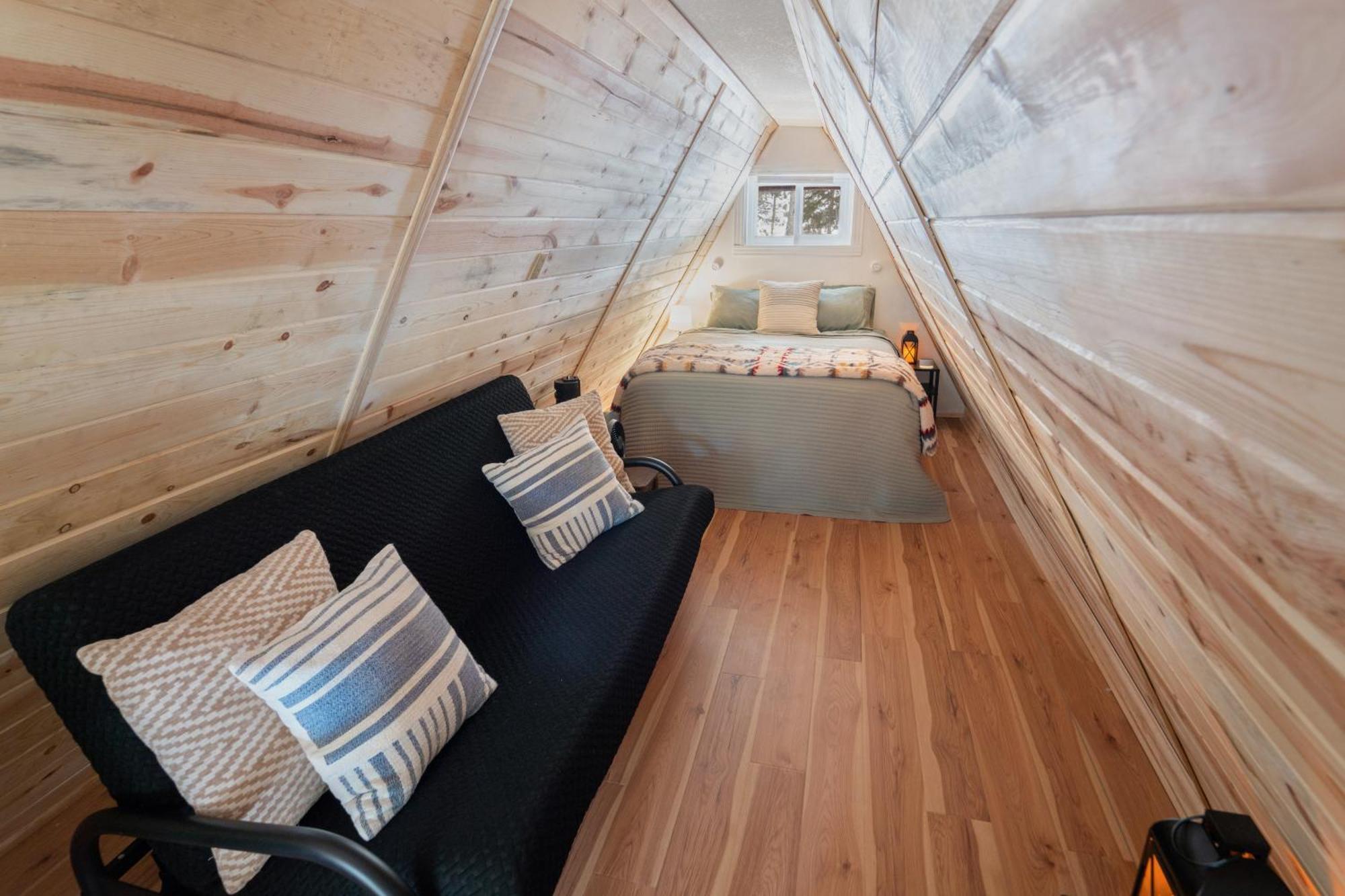 A-frame - Mountain Views, Deck, Pet Friendly * Idaho Springs