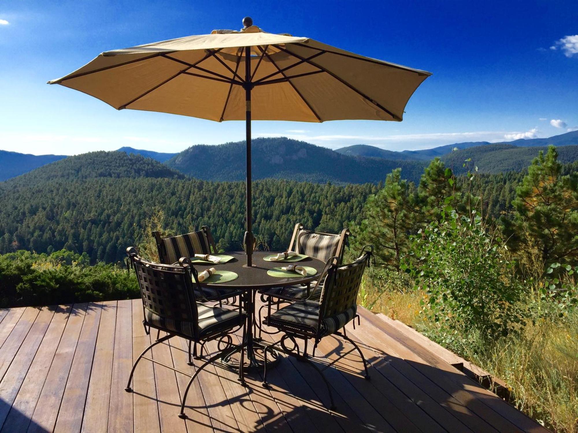 Bed & Breakfast Colorado With Beautiful Views Evergreen