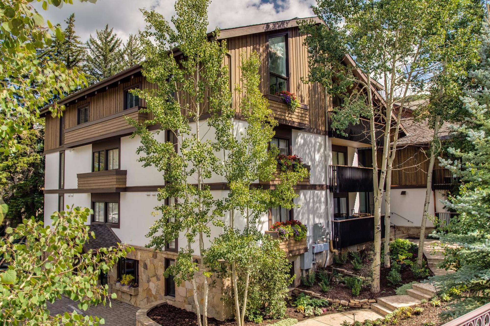 At Vail, A Rockresort 4*