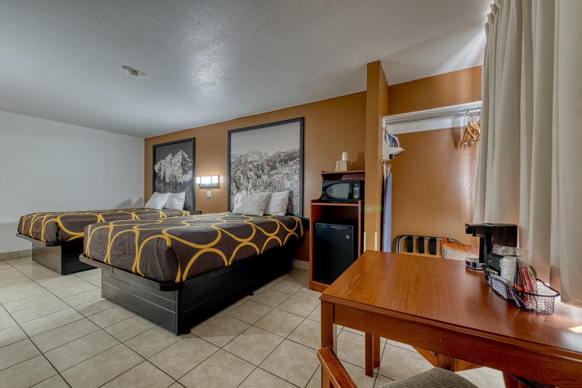 Super 8 By Wyndham 2*