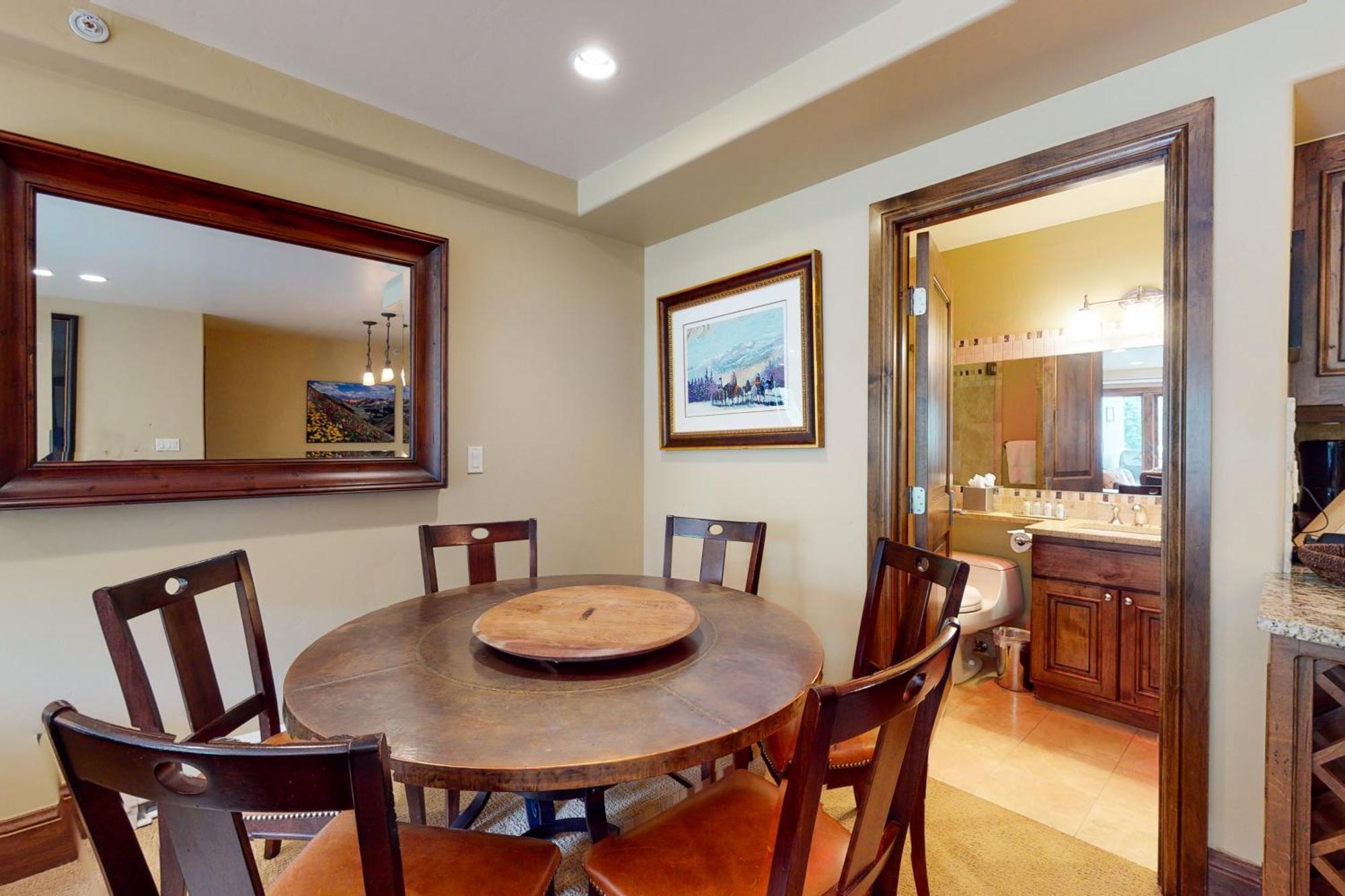 Apartment Lion Square Vail