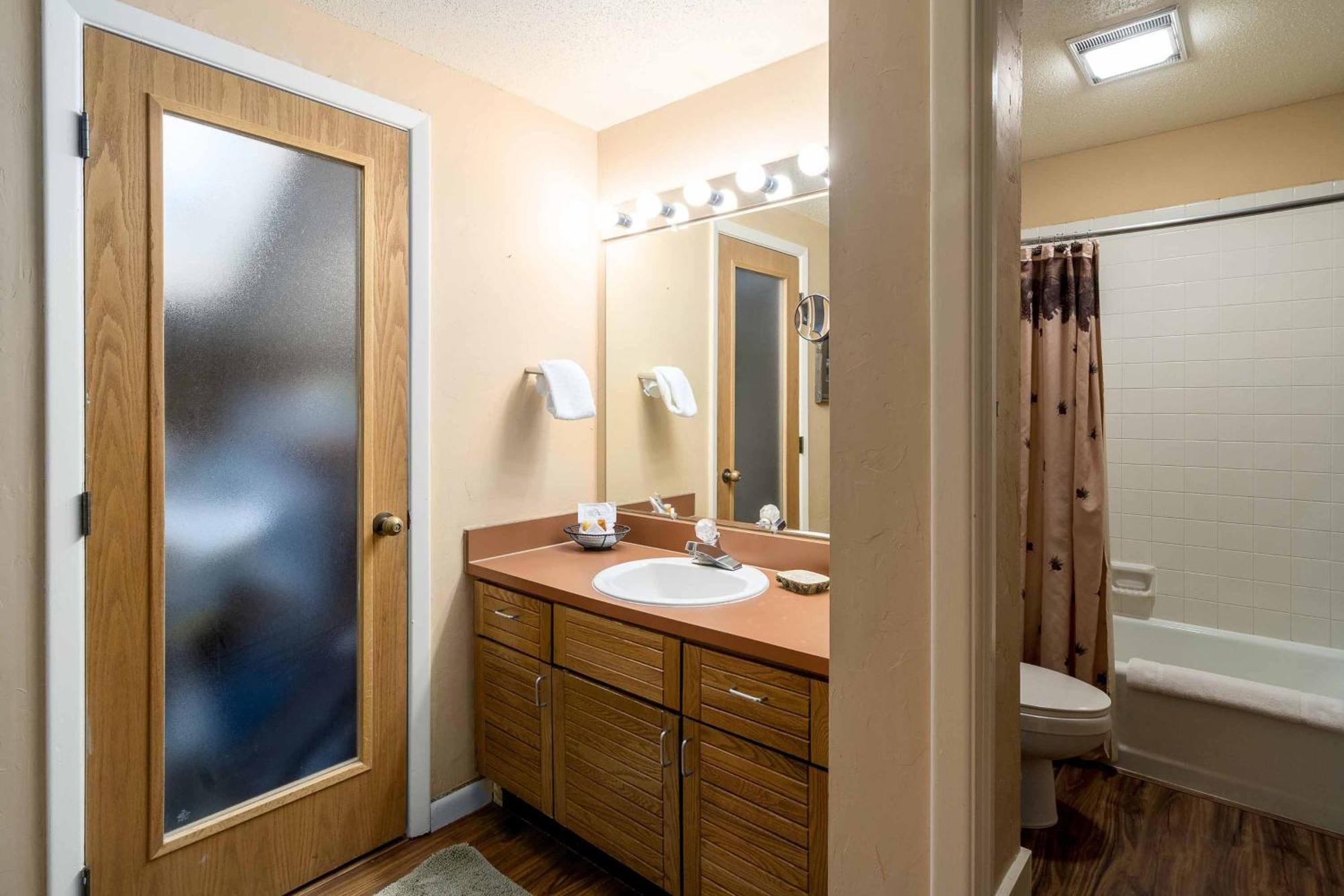 Timber Run Apartment