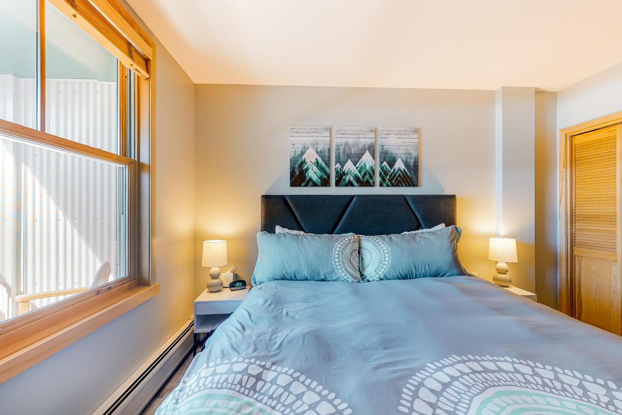 Condominiums In Keystone Apartment *