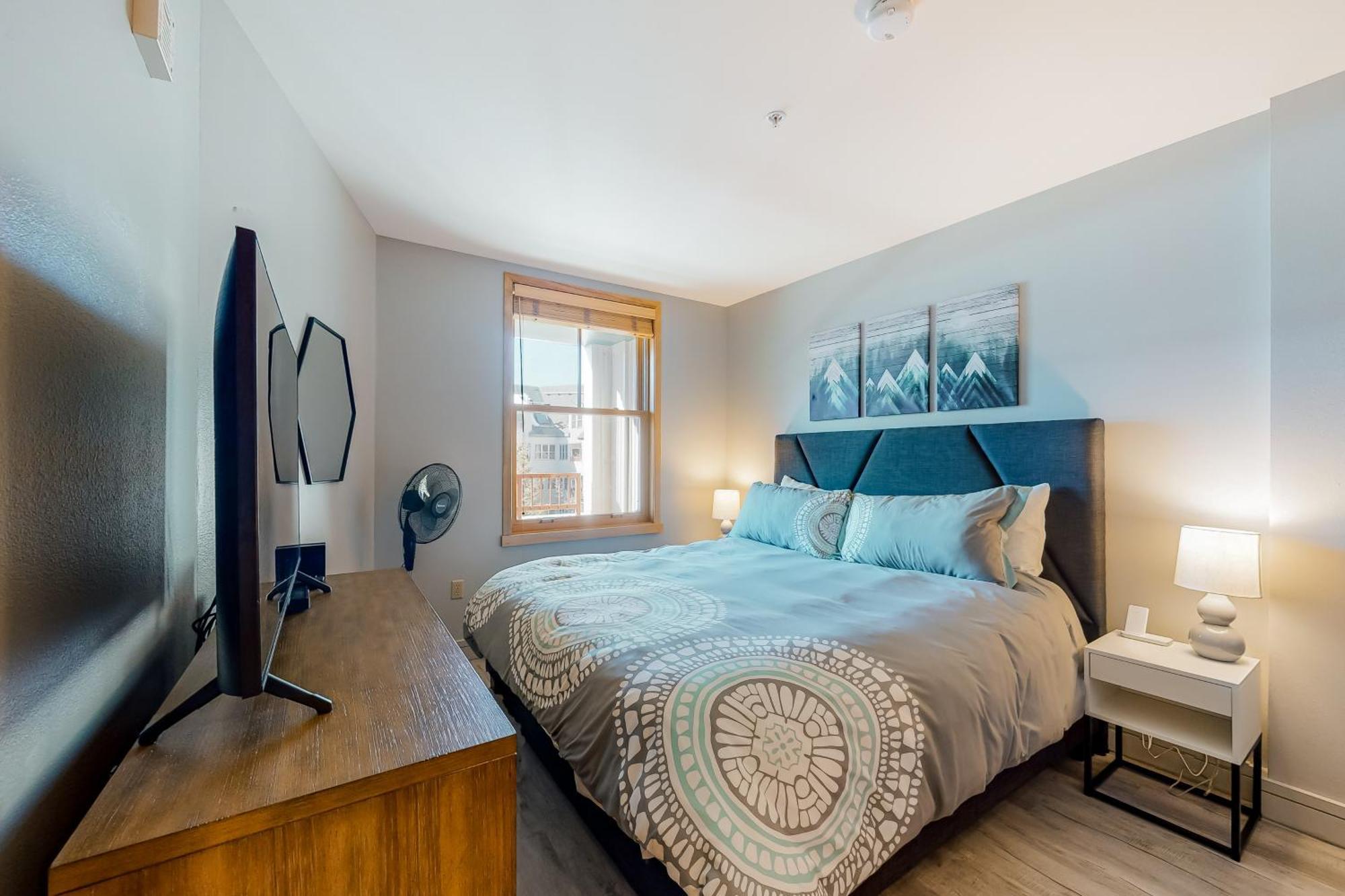Condominiums In Keystone Apartment