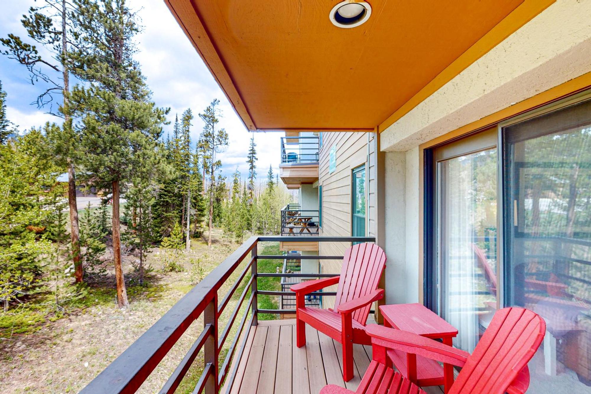 Buffalo Village & Treetop Hideaway *