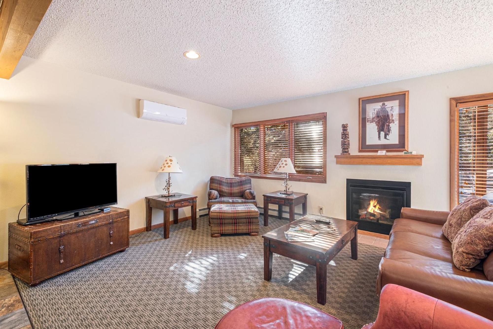 Hotel Boulder Brook On Fall River 3*