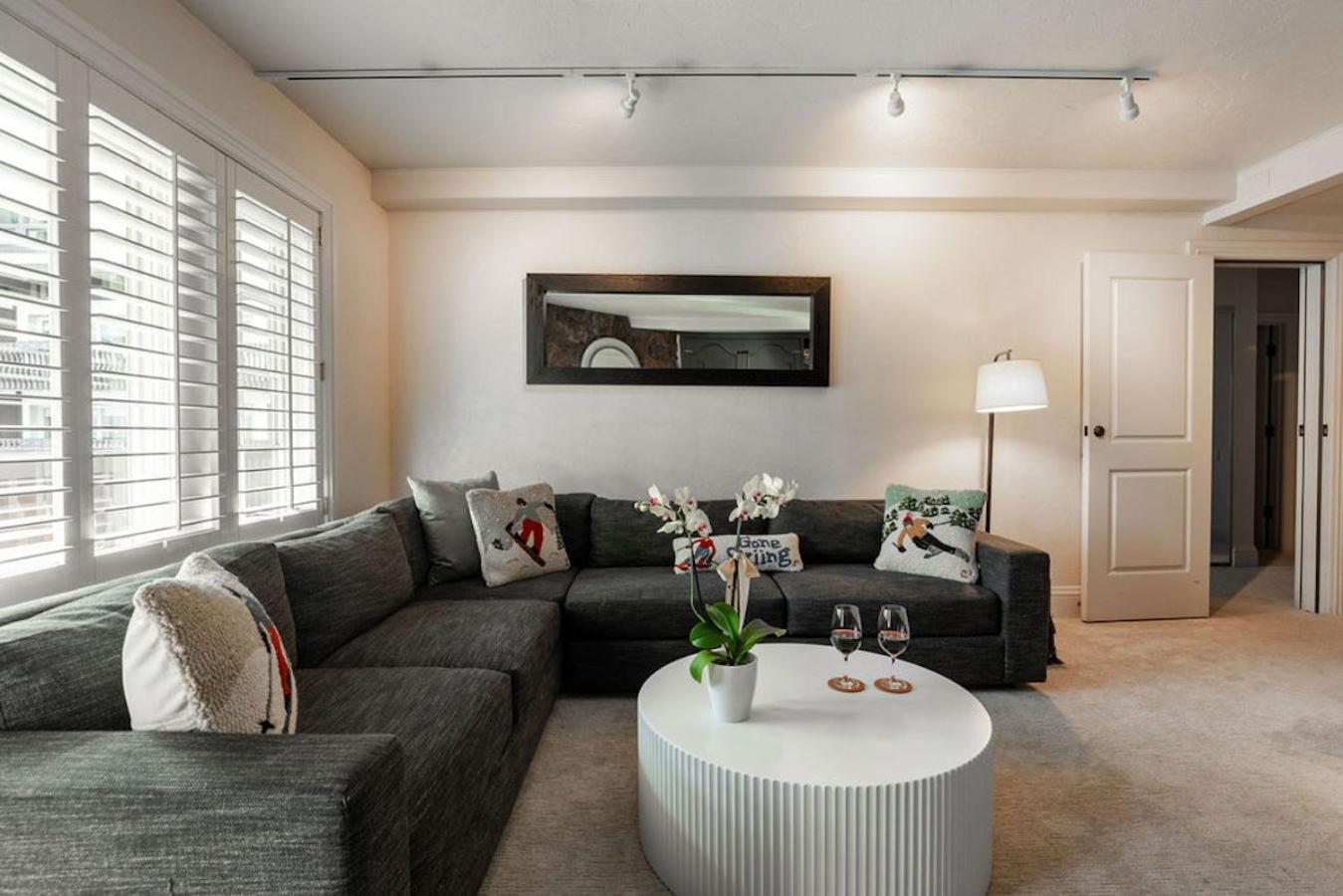 Aparthotel At