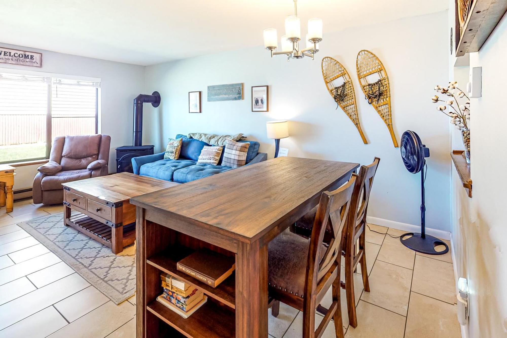 Modern Mountain Getaway & Pagosa Peaks Outlook * Pagosa Springs