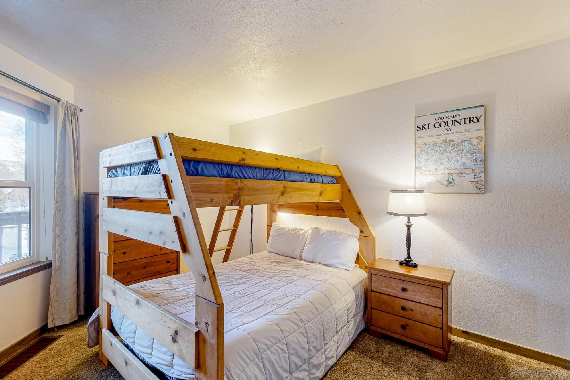 Mountainside Refresh & D257 Apartment *