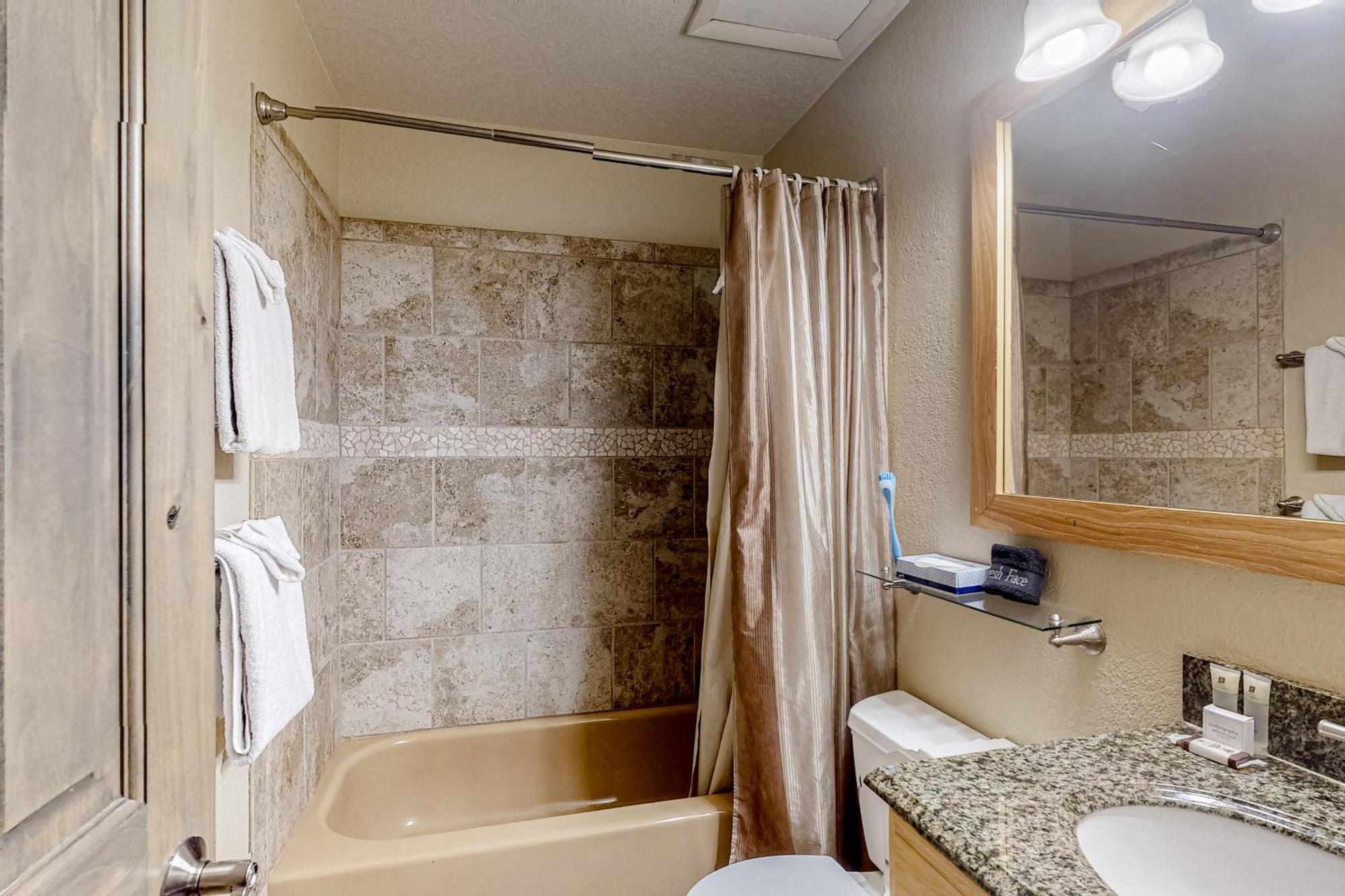 Mountainside Refresh & D257 Apartment