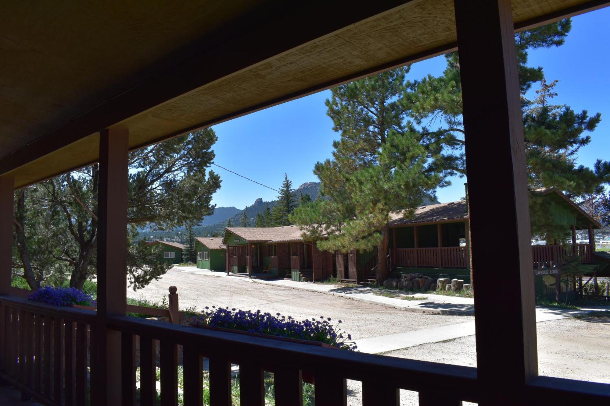 Estes Hotel