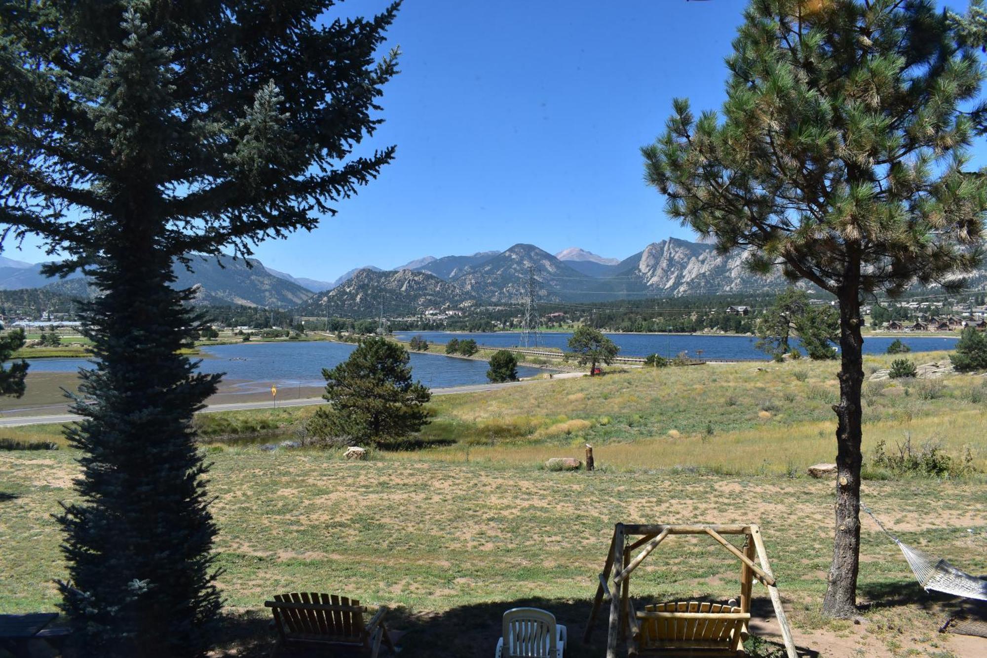 Estes Hotel