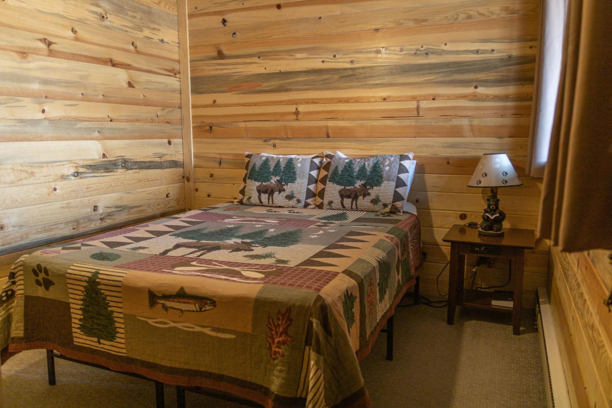 Hotel Estes 2*