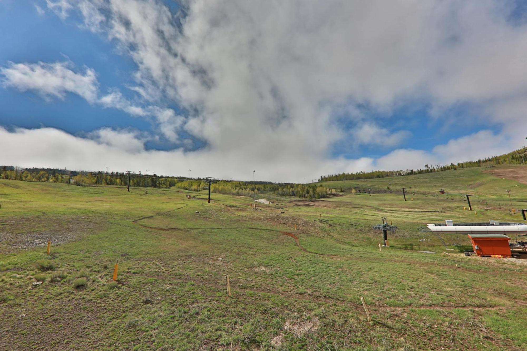 Basecamp * Granby